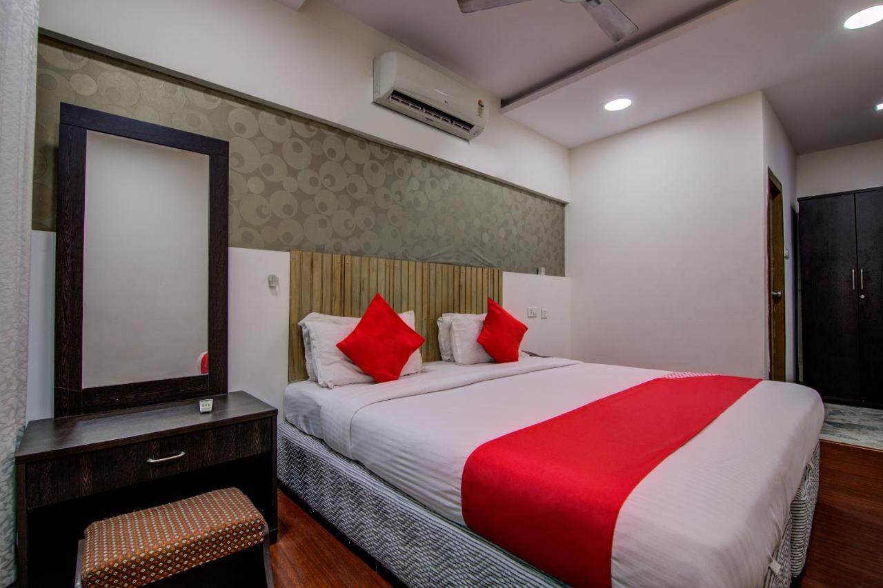 Oyo Hotel 55 Lawsons Bay Jalāripeta Eksteriør bilde